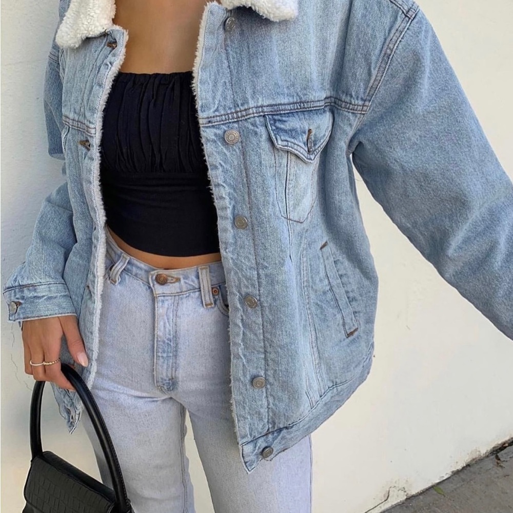 NWT Sherpa lined denim